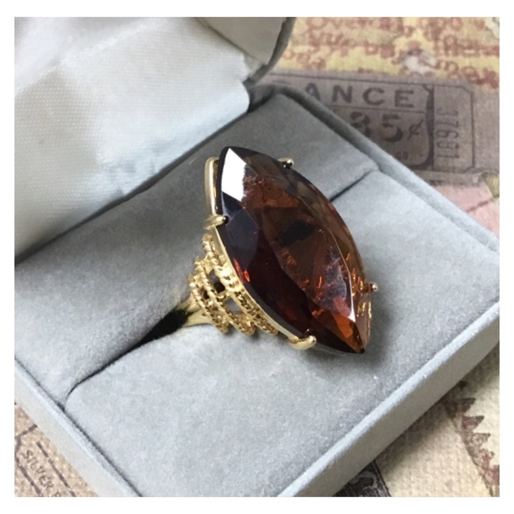 Large Chocolate Gem Gold Statement Ring - image 3
